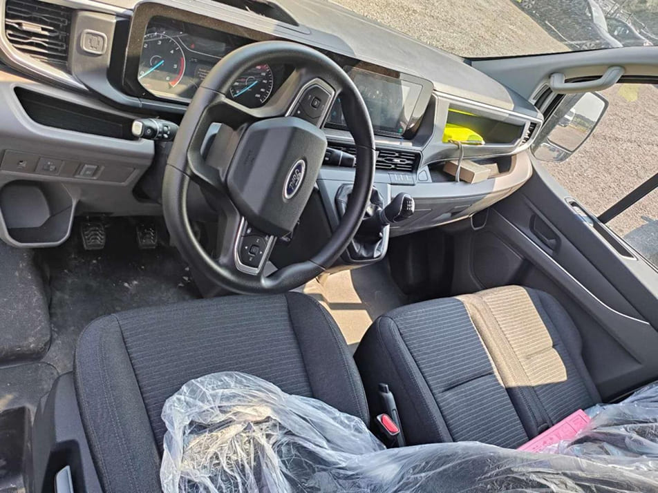 /images/pages/catalog/Ford Transit Custom/Ford_Transit_Custom_9.jpg